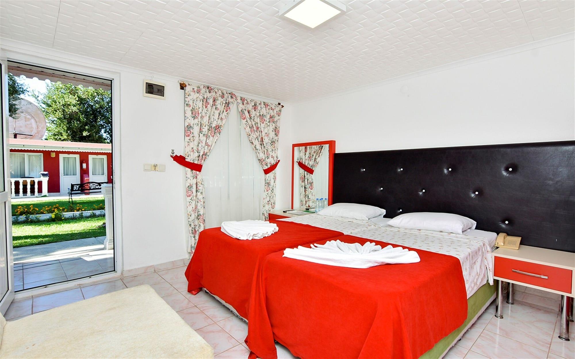 Otel Altinkum