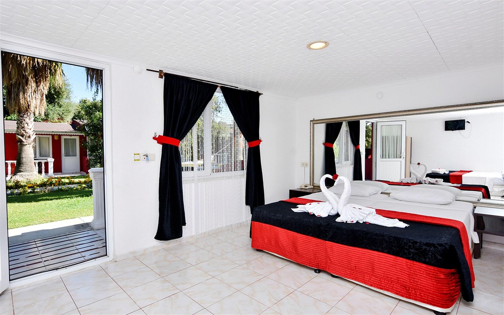Otel Altinkum